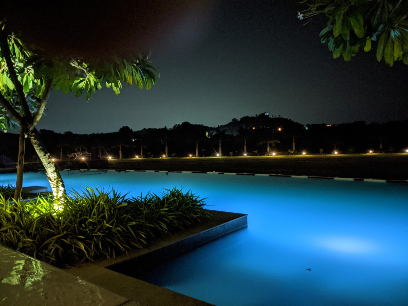 TatSaraasa Resort & Spa-泳池