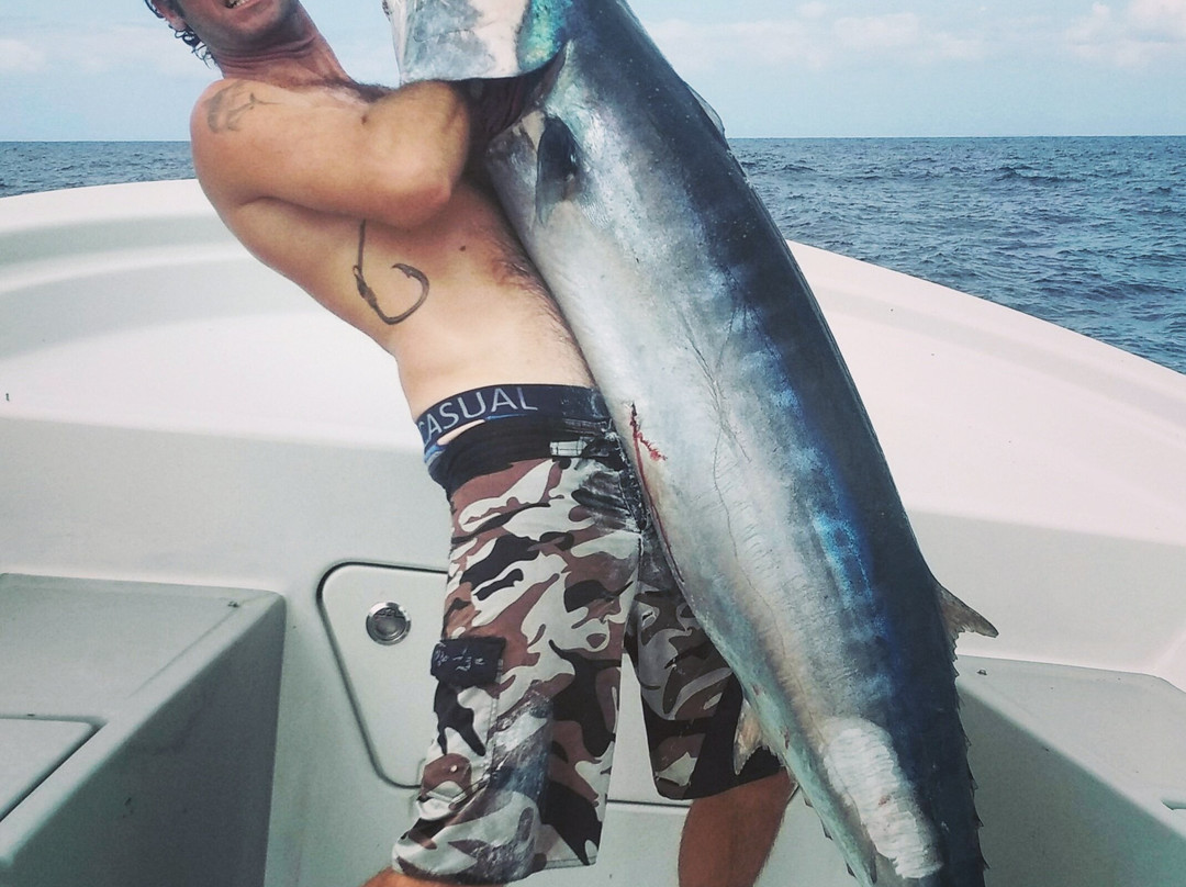 Plage de Malendure-Bouillante必去景点