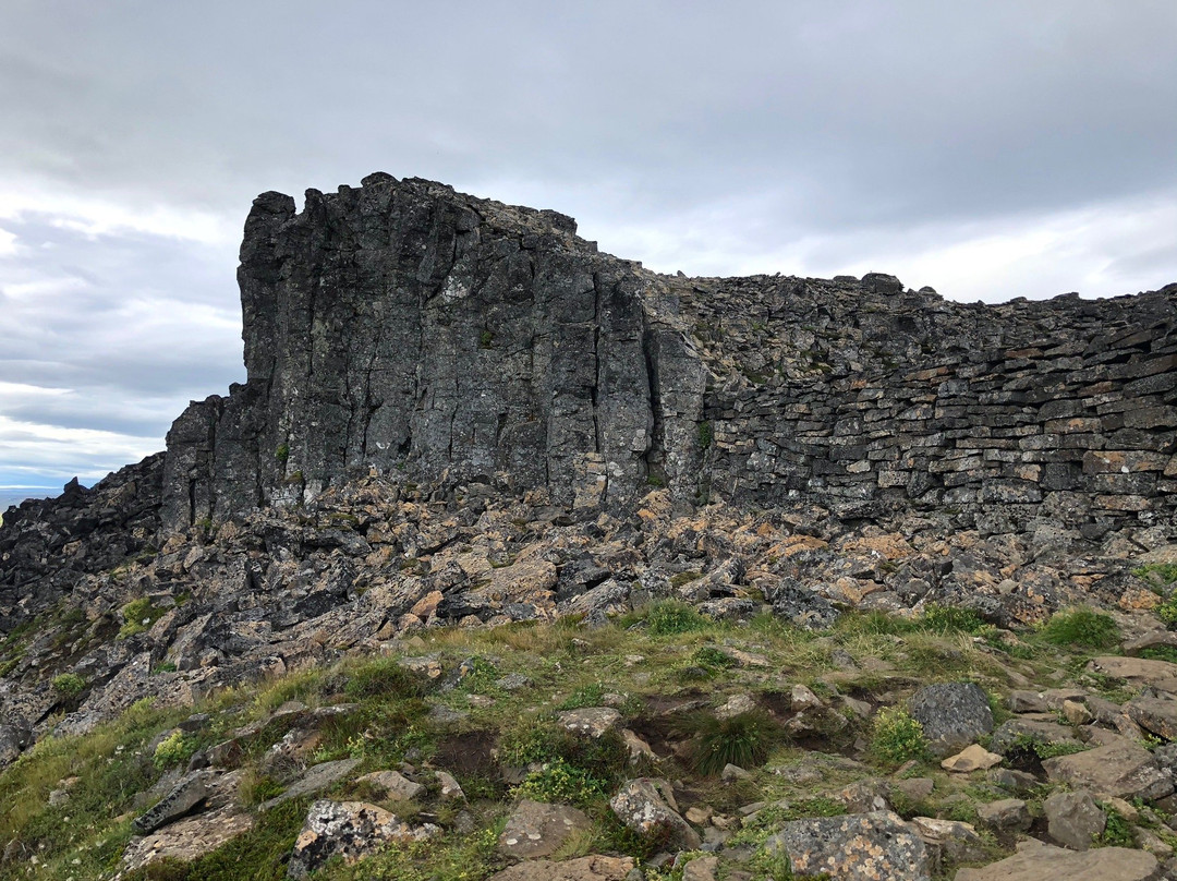 Borgarvirki-Vatnsnes必去景点