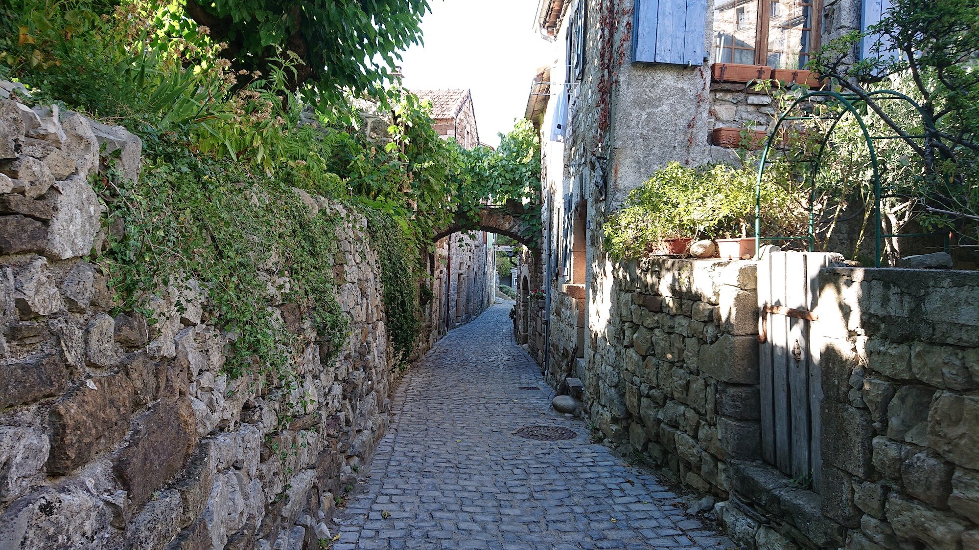 La Seigneurie de Naves-官方