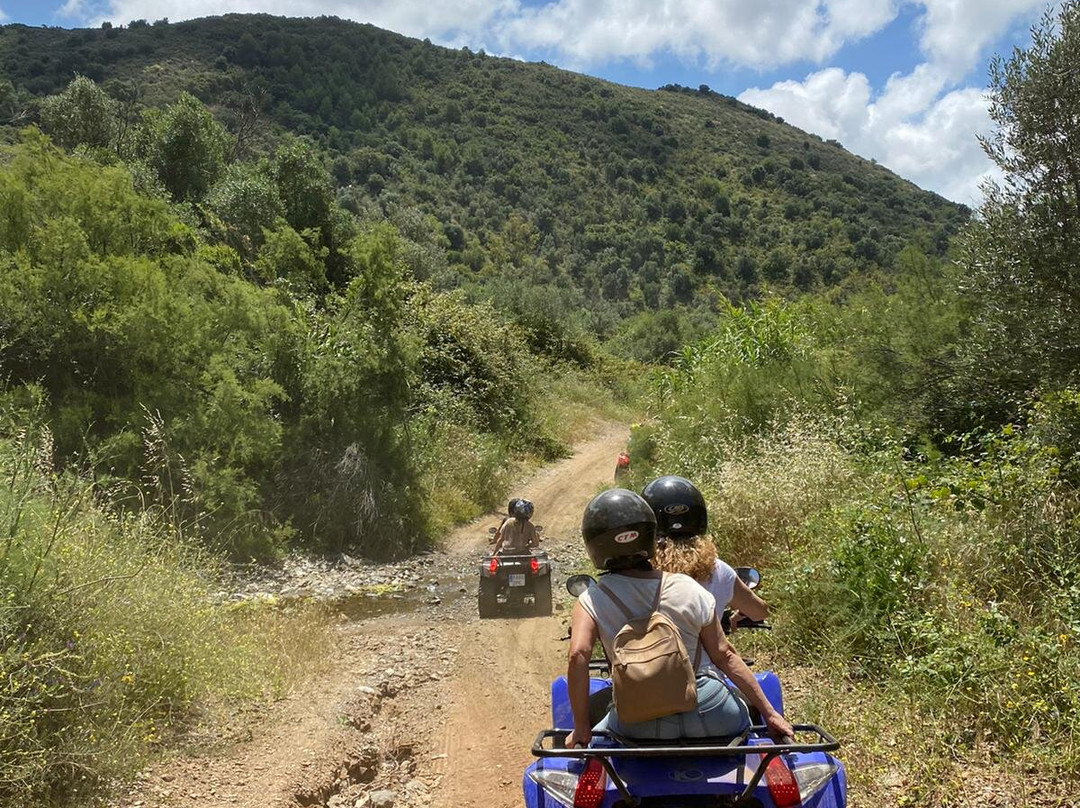 Aventouralia Quad Bike Tours-米哈斯必去景点