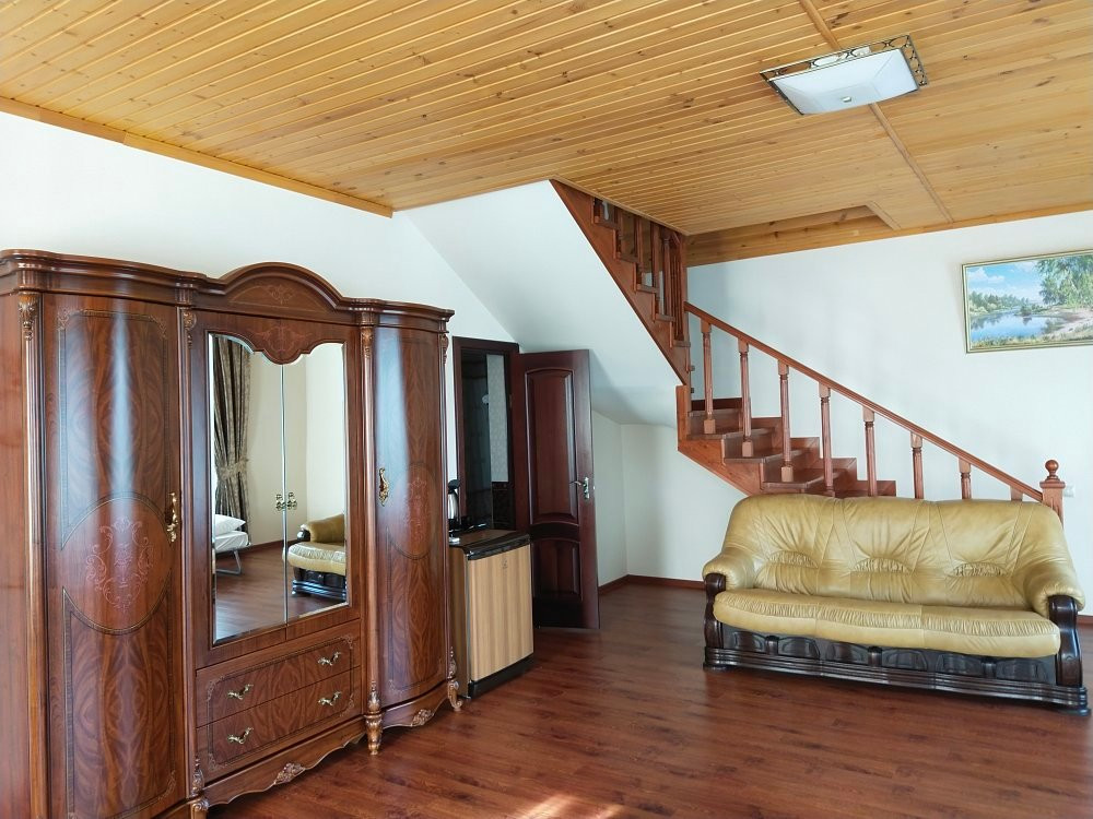 Alexandrovskaya Sloboda Hotel主图