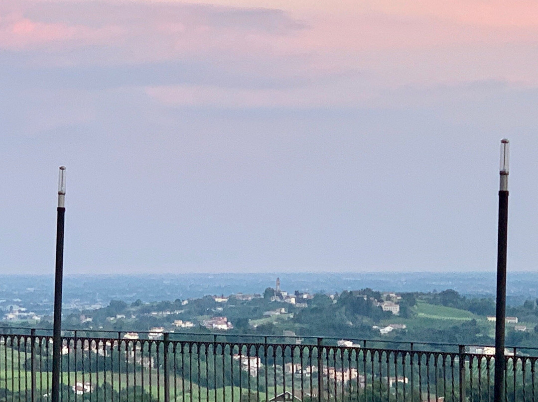 Agriturismo Le Colline Cozzuolo主图