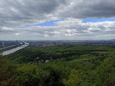 Burg Leopoldsberg-维也纳必去景点