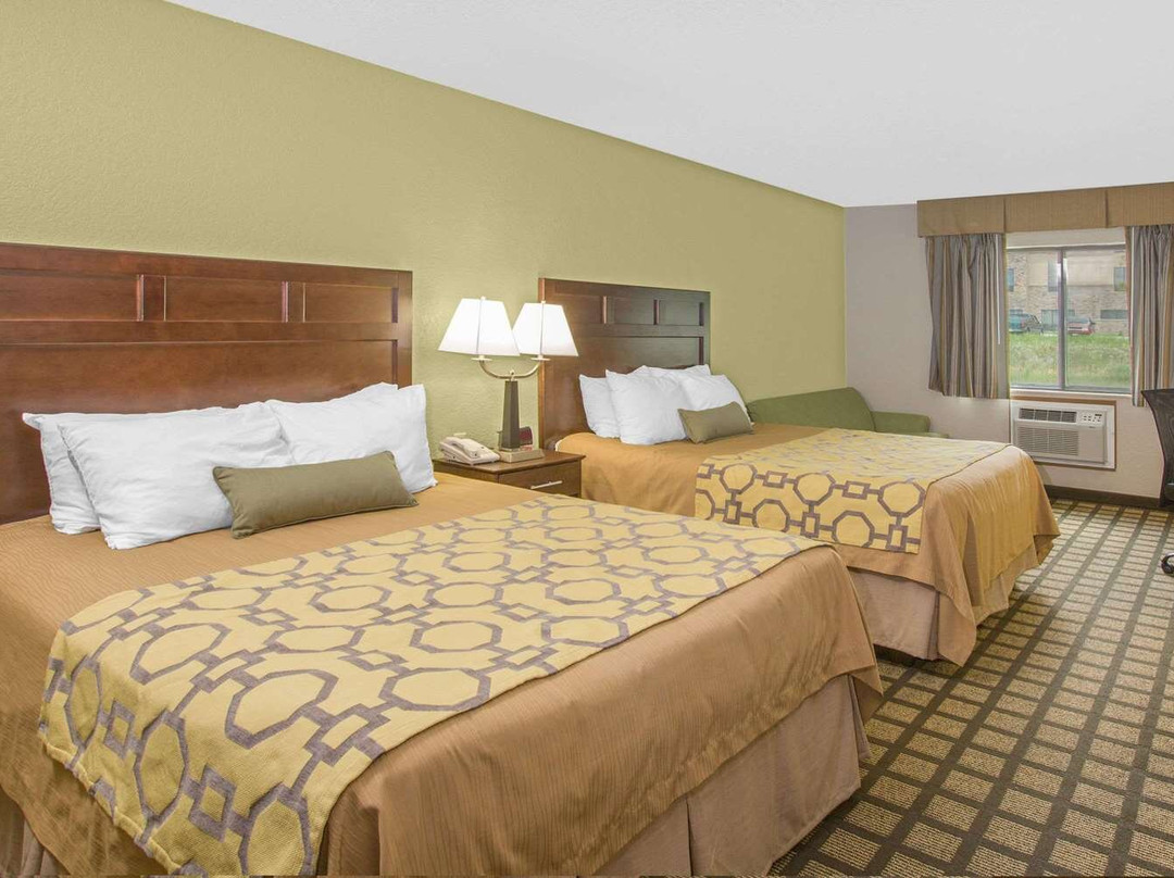 埃姆斯温德姆呗盟酒店主图