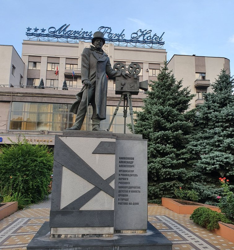 Monument to Aleksandr Khanzhonkov-罗斯托夫必去景点