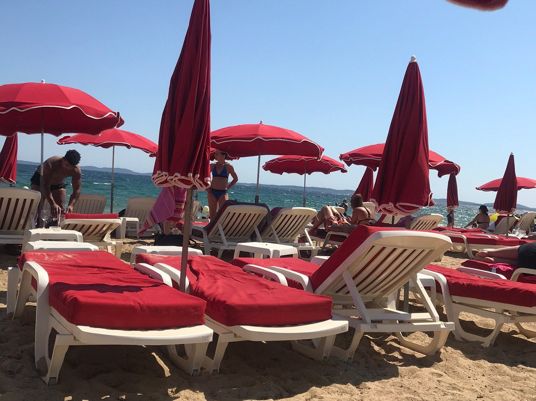 Plage des Salins-耶尔必去景点