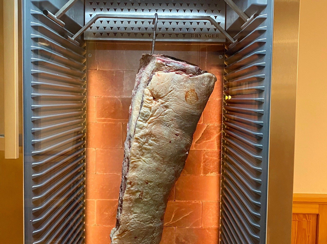 苏姆莫伦酒店主图