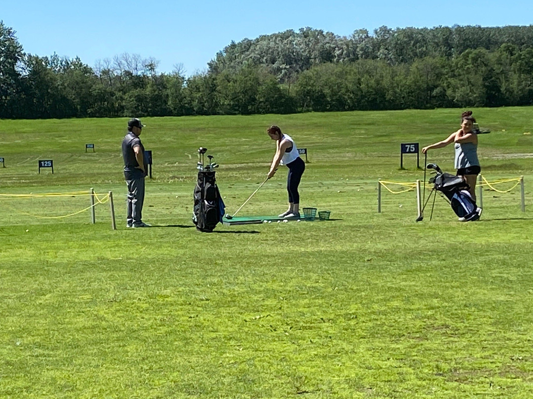 Goose Hummock Golf Resort-Gibbons必去景点