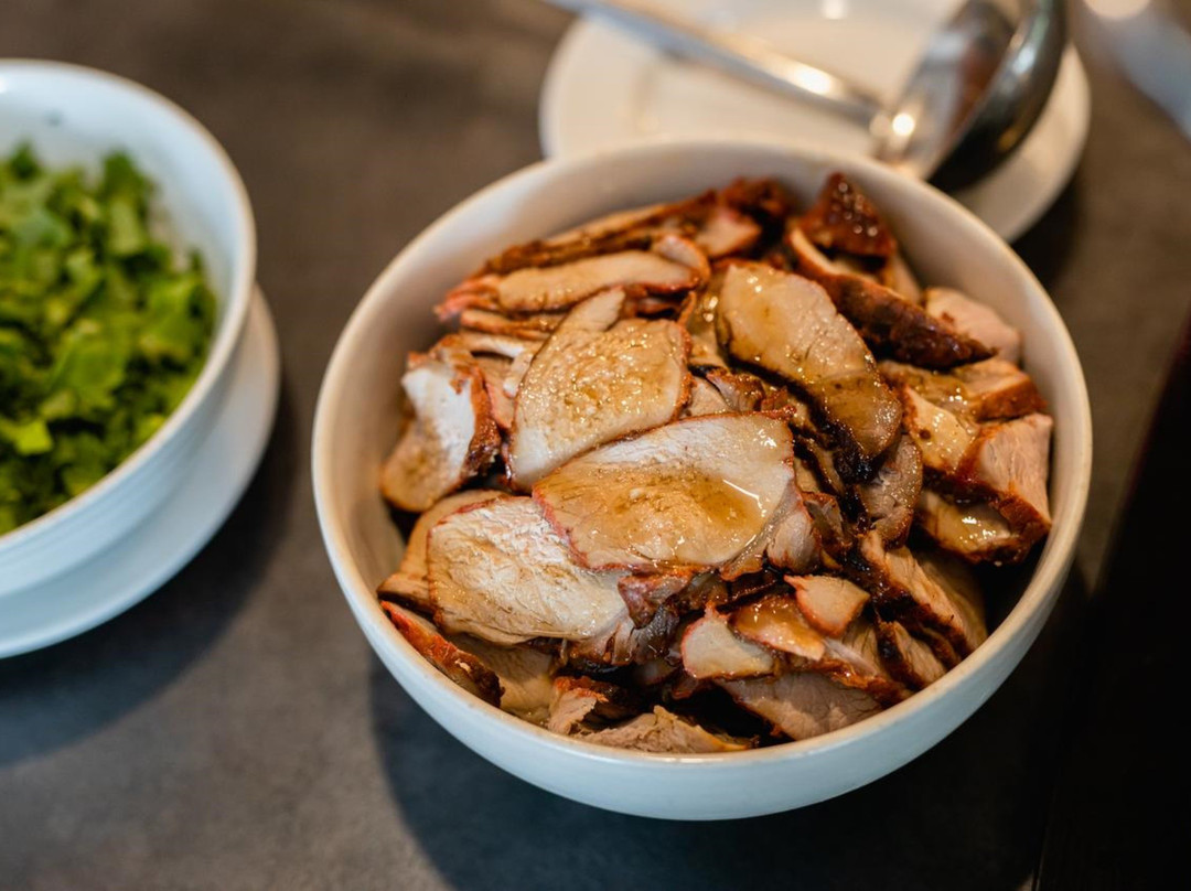 暖武里府宮大酒店主图