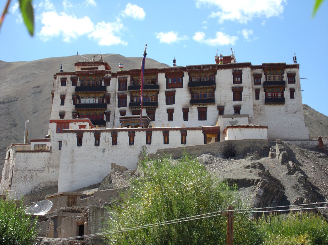 The Holidaz Travel Kashmir-斯利那加必去景点