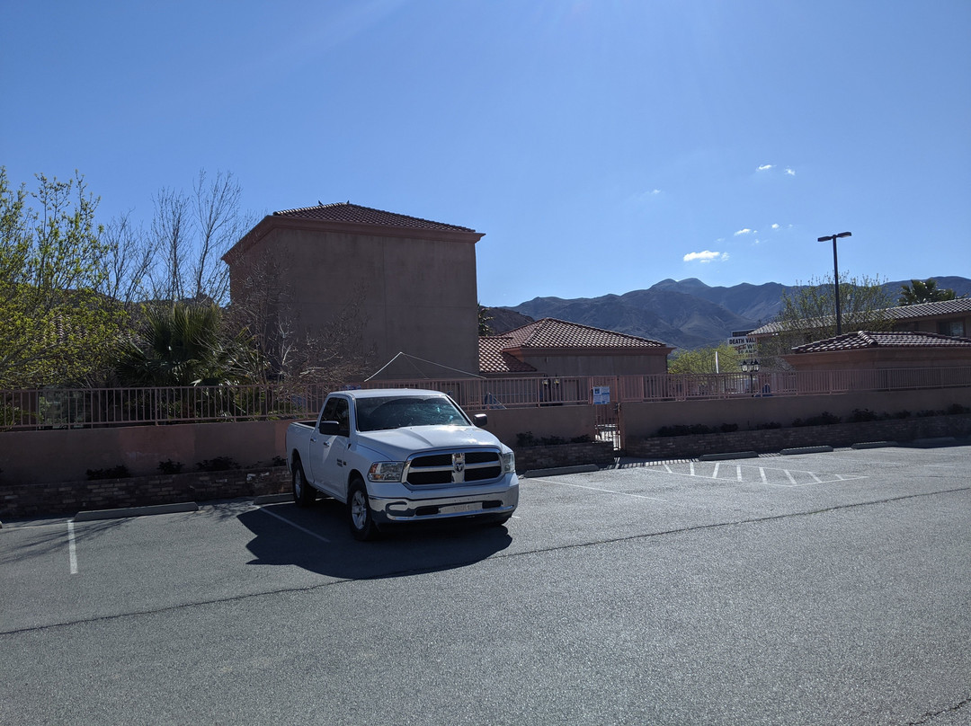 Death Valley Inn主图