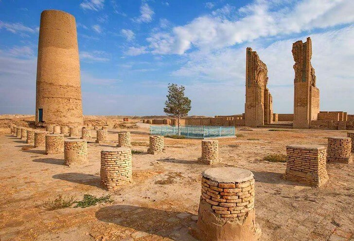 Ruins of Ancient Dehistan-巴尔坎纳巴德必去景点