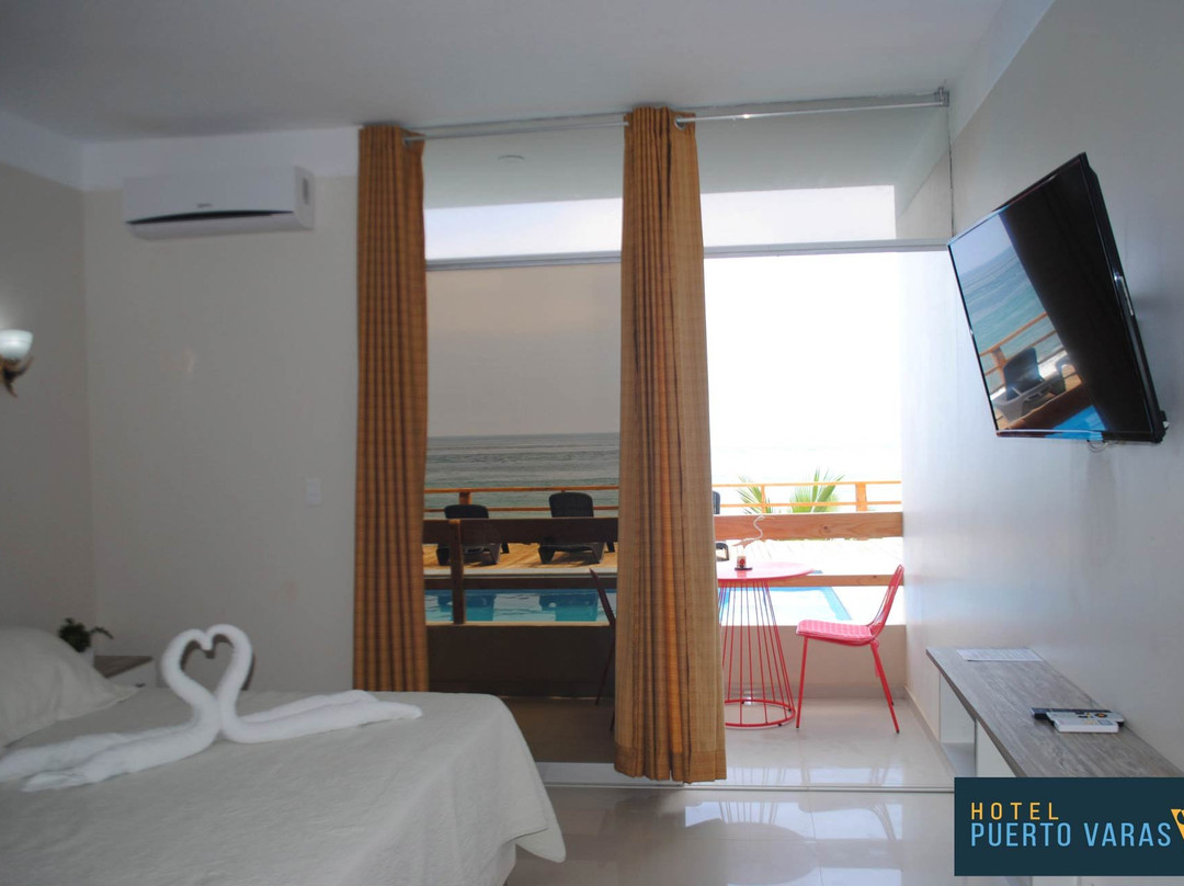 Hotel Puerto Varas de Punta Sal主图