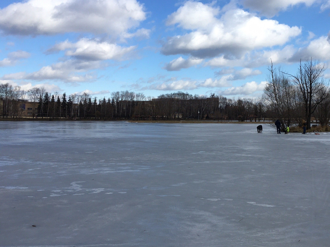 Park Fabrichny Prud-Reutov必去景点