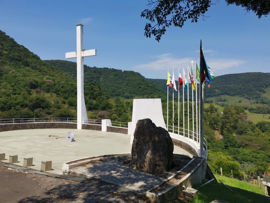 Monumento do Imigrante Italiano-Silveira Martins必去景点