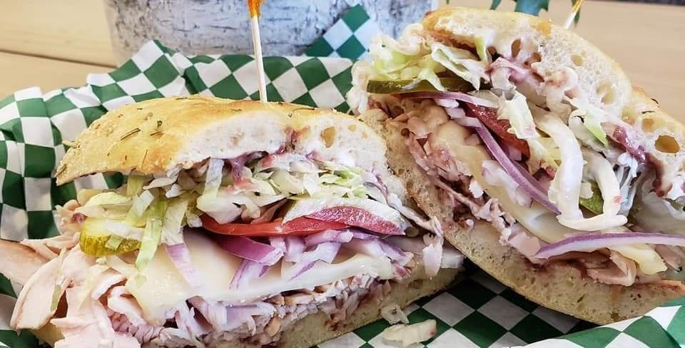 Willows餐馆和美食-Town Central Deli