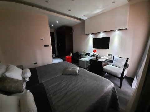 Hotel and Spa Idila-官方