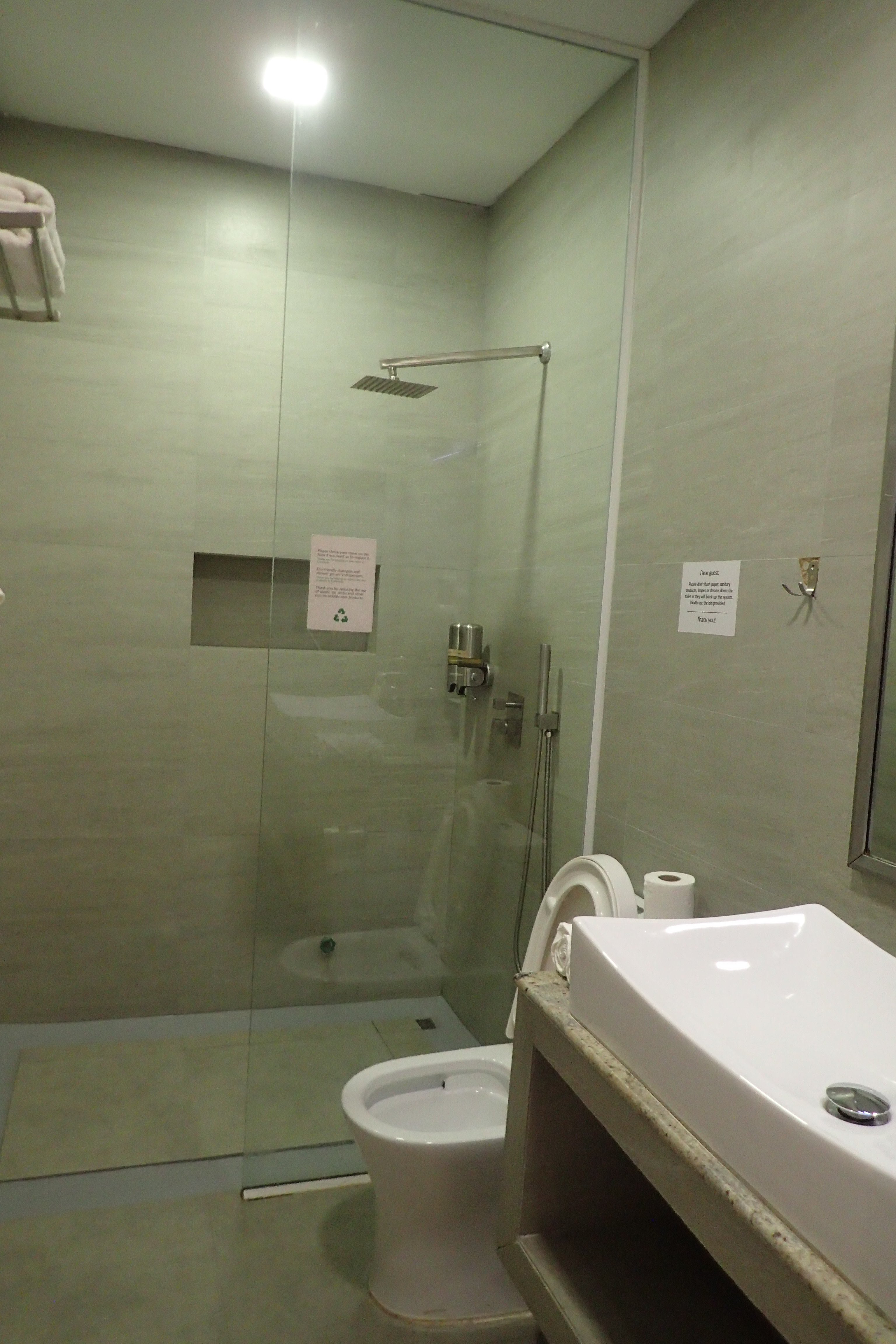 White Boutique Hotel-浴室