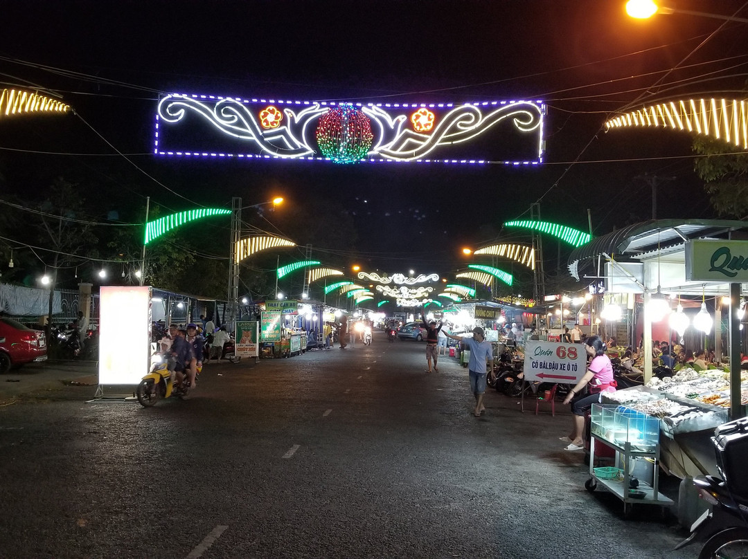 Tran Phu Night Market景点图片