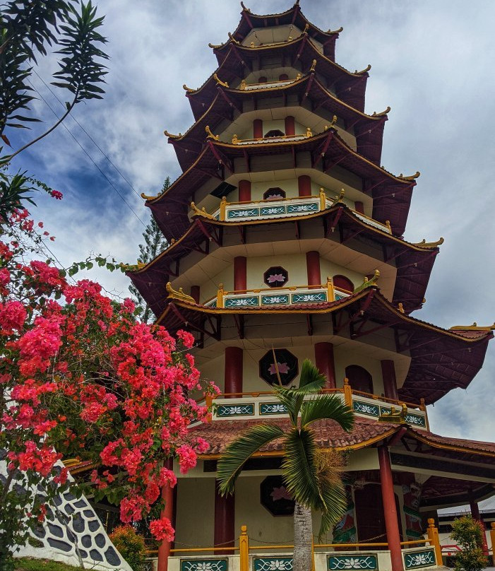 Sapta Ratna Pagoda-索龙必去景点
