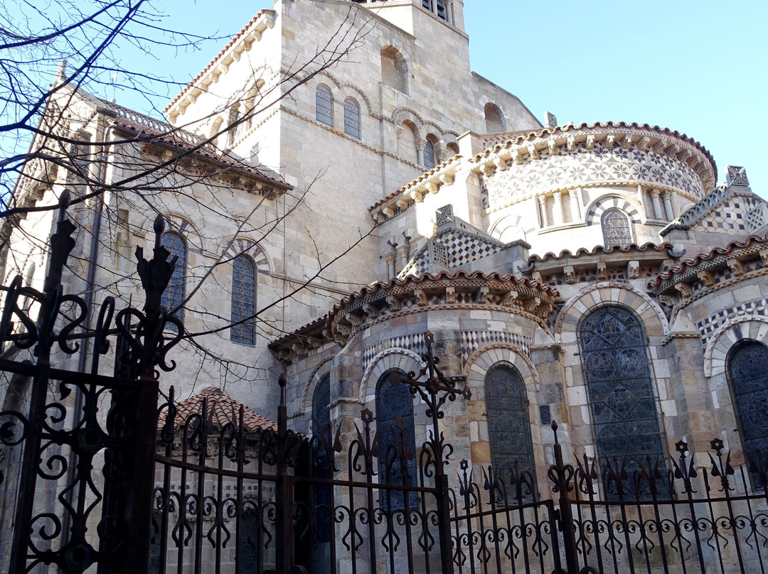 Basilique Notre-Dame-du-Port景点图片