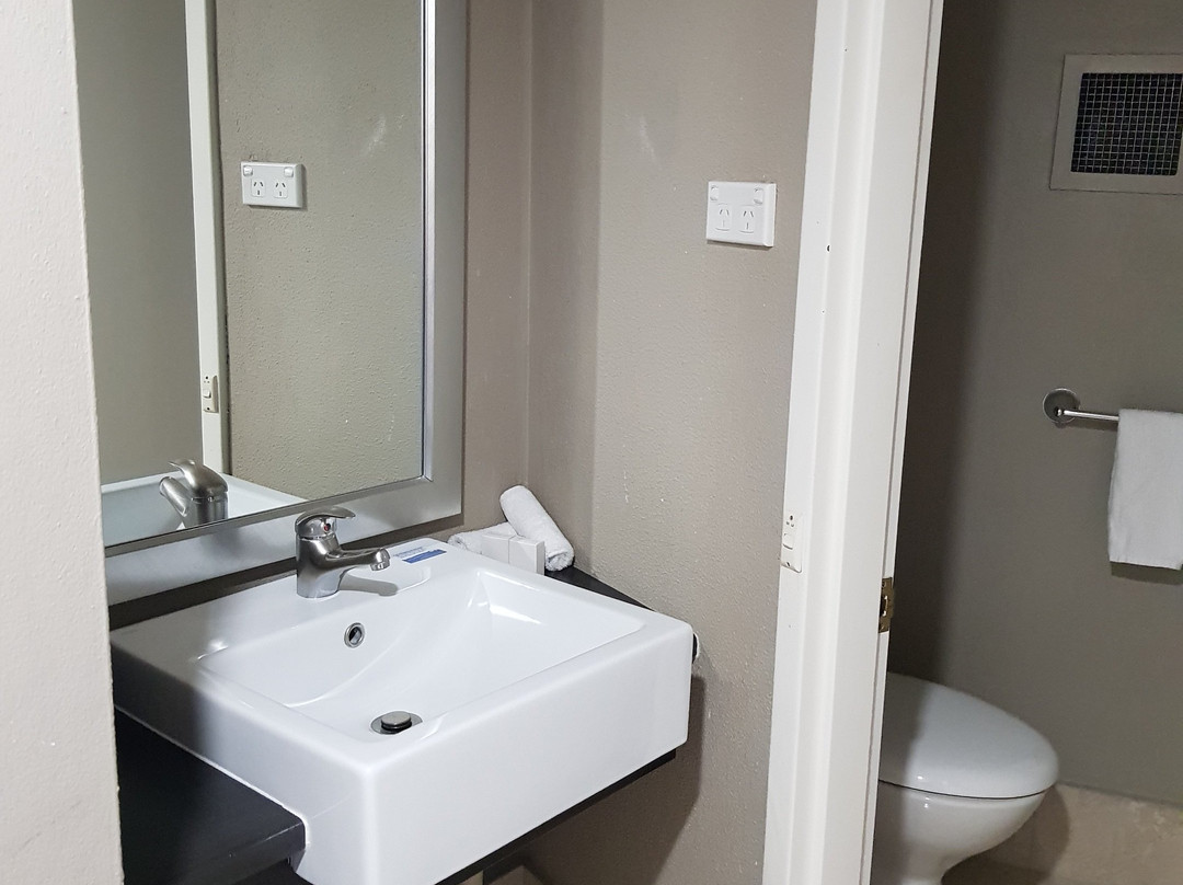 北伯恩酒店主图