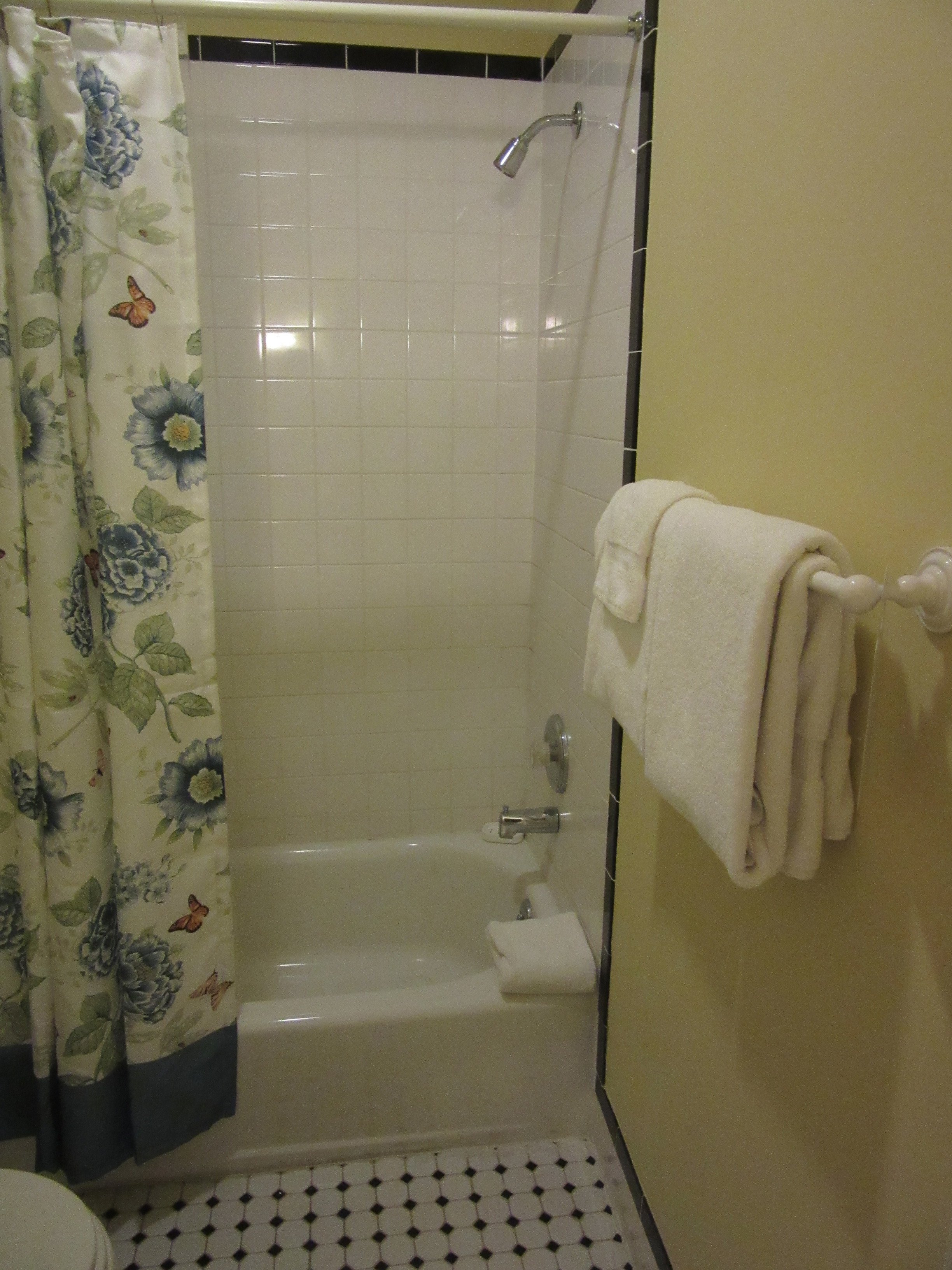 White Garden Inn-浴室