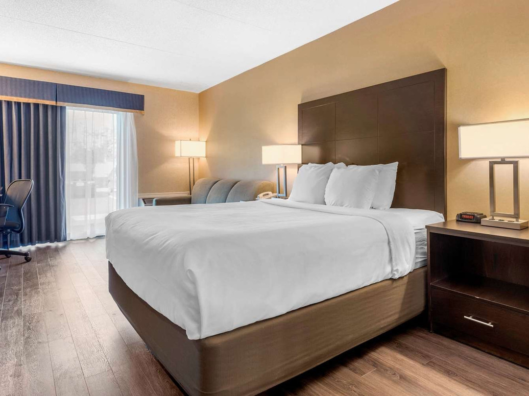 Comfort Inn St Thomas主图