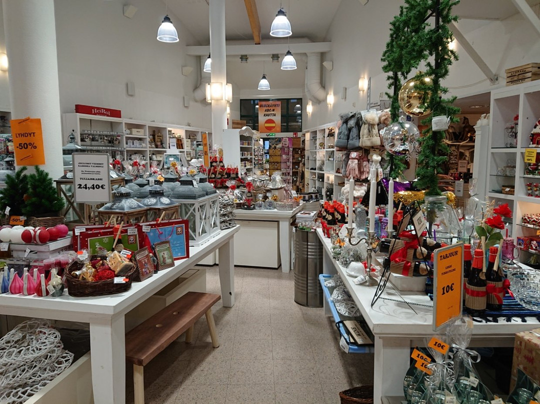 Q-Point-Juva必去景点