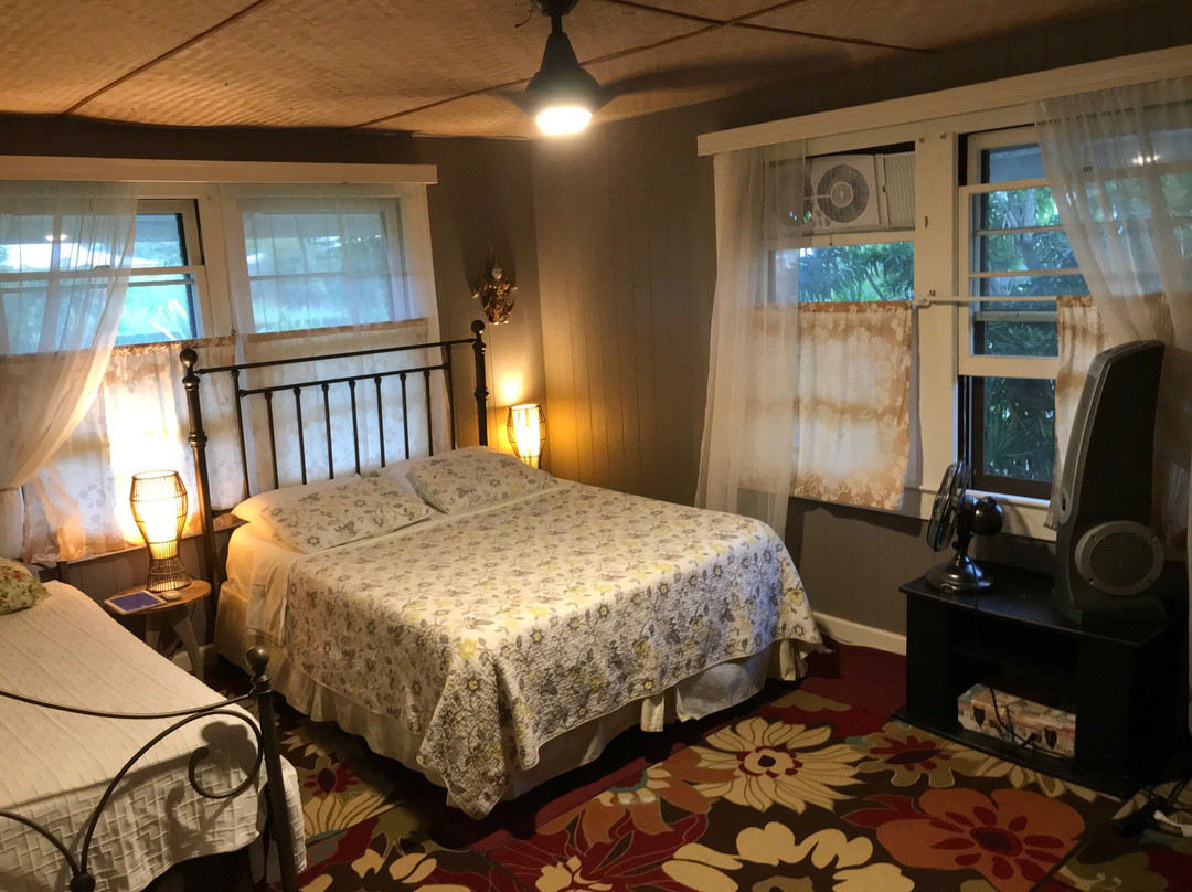 Shaka Shak Garden Inn主图