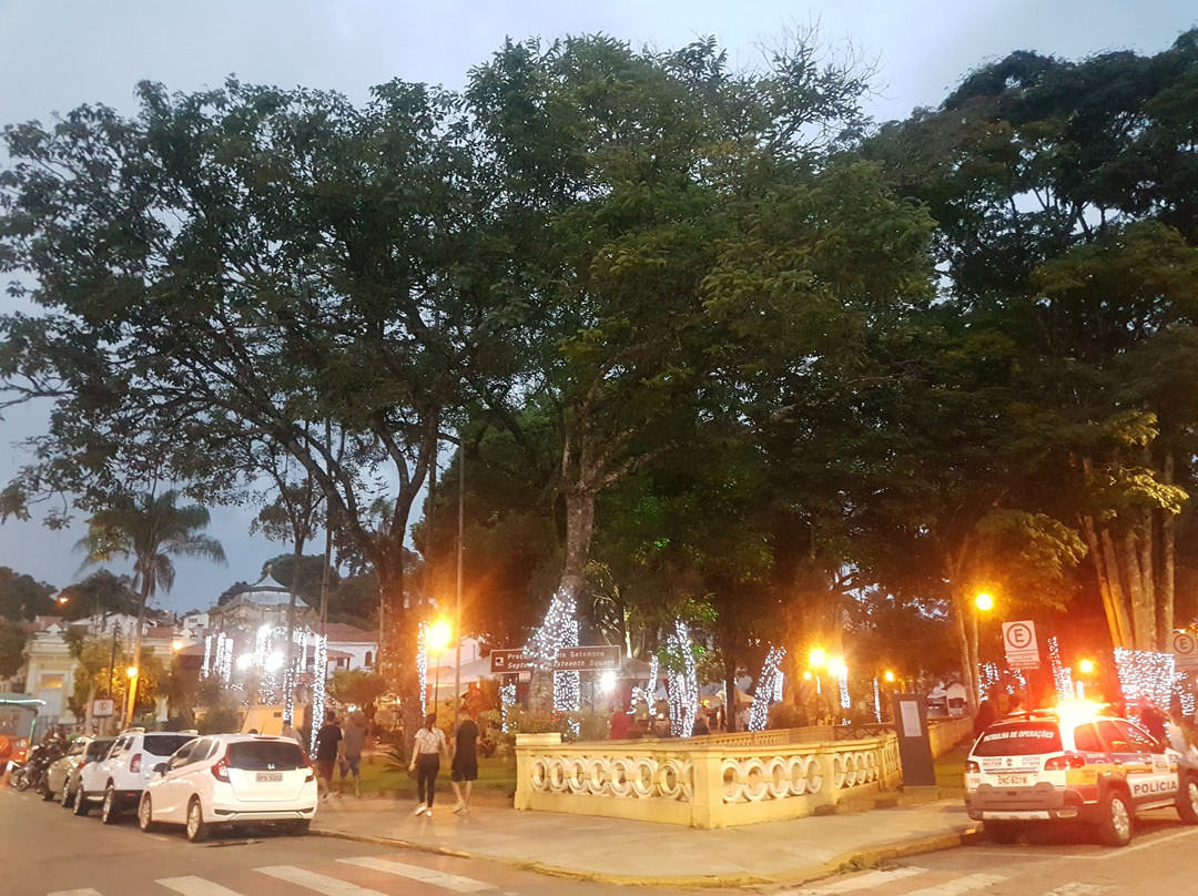 Praça 16 de Setembro-Caxambu必去景点