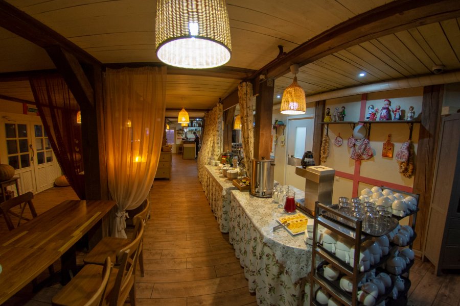 Arina R. Hotel-餐饮