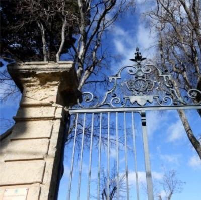 Chateau de Girard-Meze必去景点