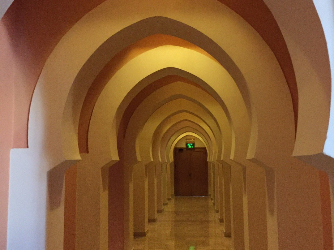 Renaissance Tunis Hotel主图