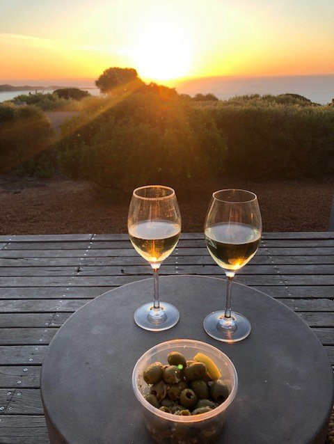 英吉度温泉度假酒店主图