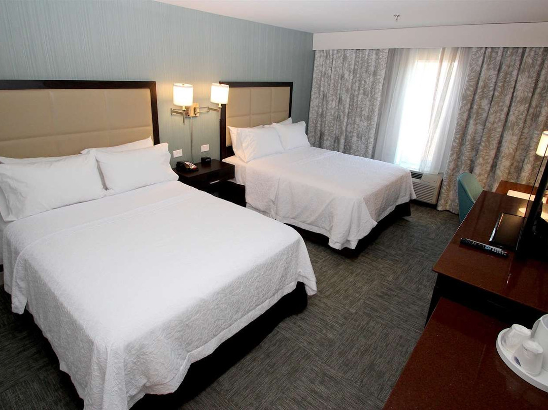 Hampton Inn Suffolk主图