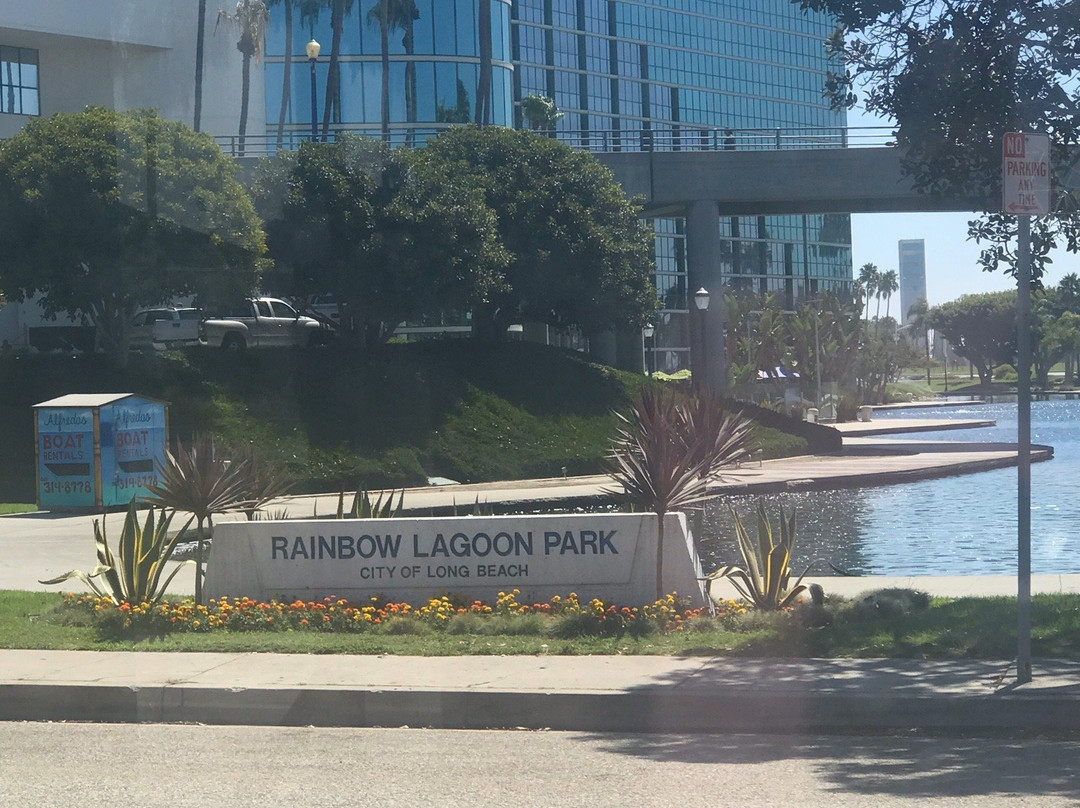 The Pike Outlets-长滩必去景点