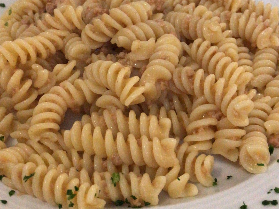 蕾佳娜欧尔嘉酒店主图