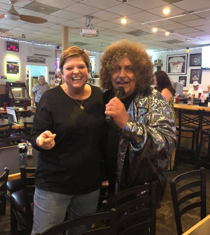 Orchard Beach旅游景点-The PIT STOP PUB