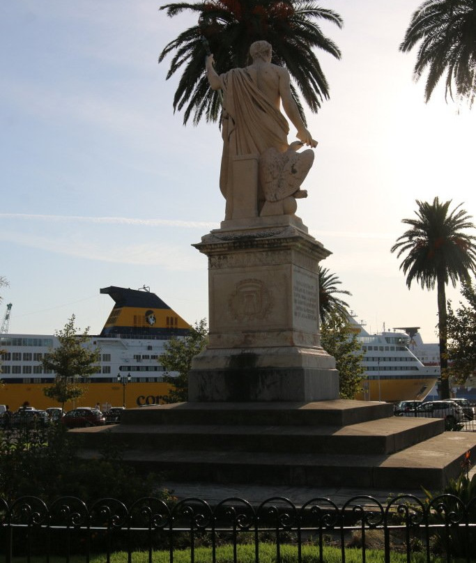 Monument commémoratif de Napoléon 1er景点图片