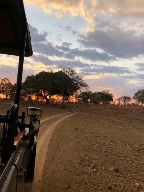 Time + Tide Mchenja-官方