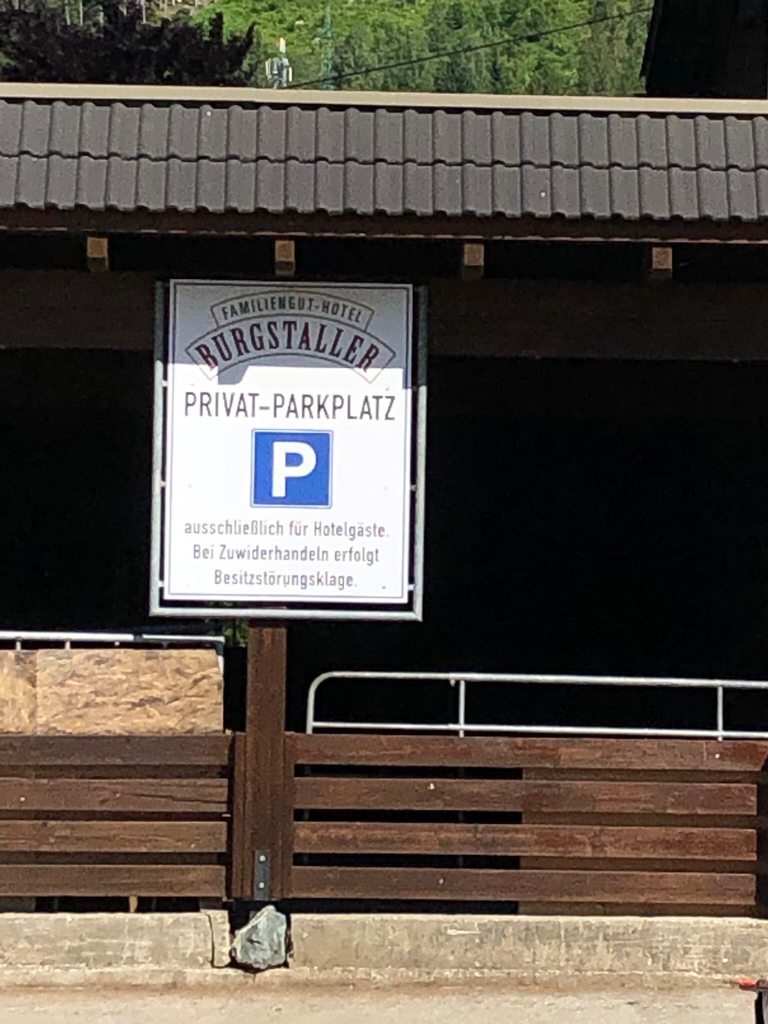 Familiengut Hotel Burgstaller-官方