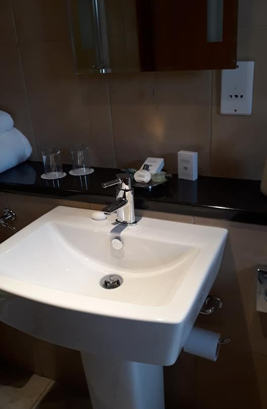 Three Horseshoes Country Inn & Spa主图