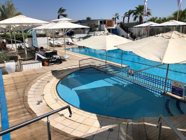 兰花礁酒店主图