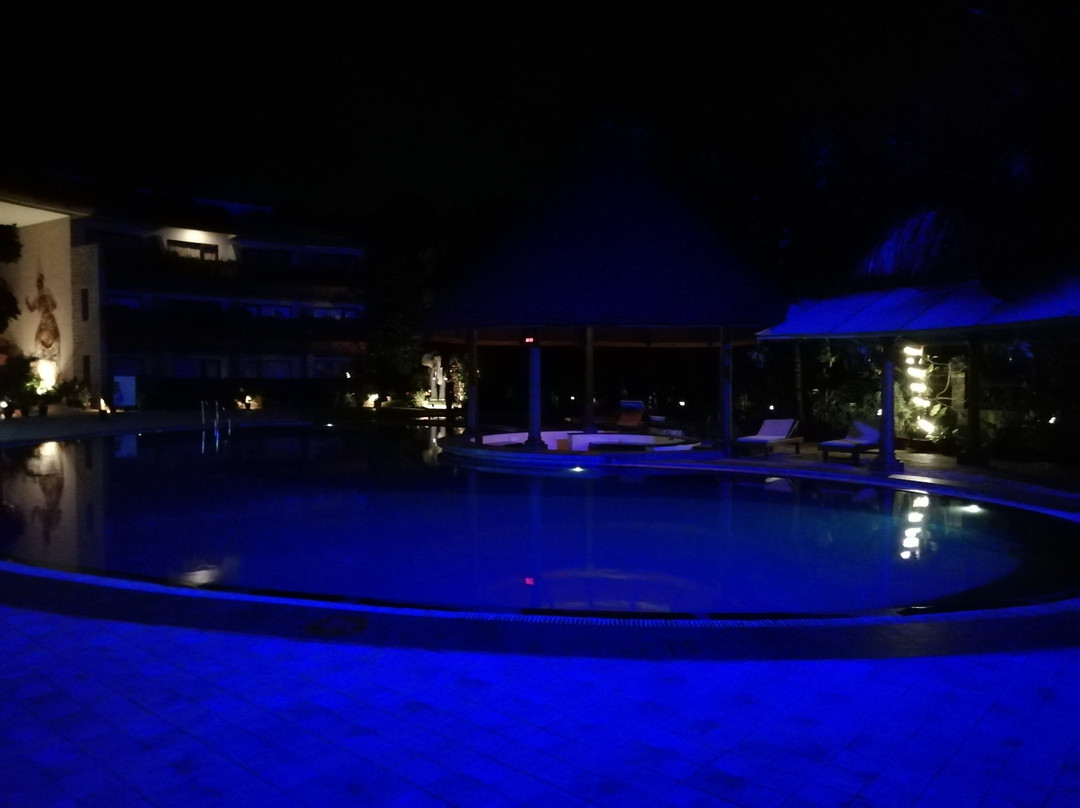 Uday Suites Garden Hotel主图