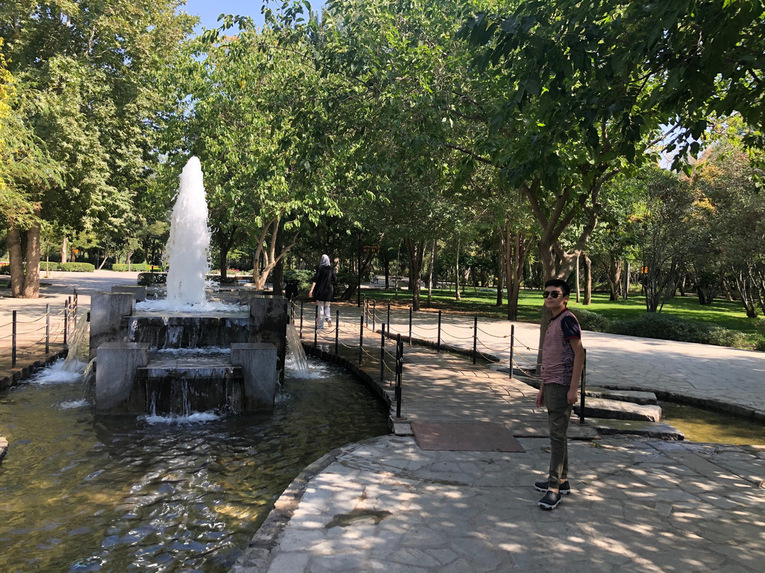 Mellat Park景点图片