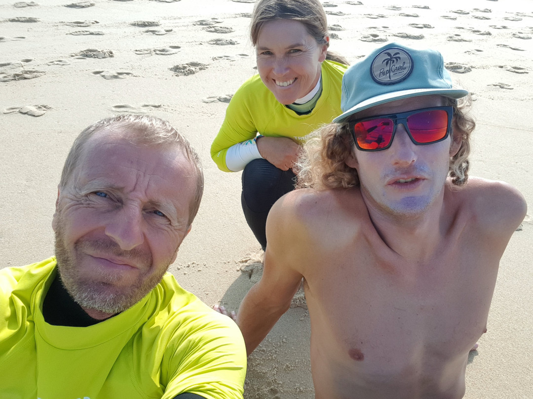 Kiwadu Surf School景点图片