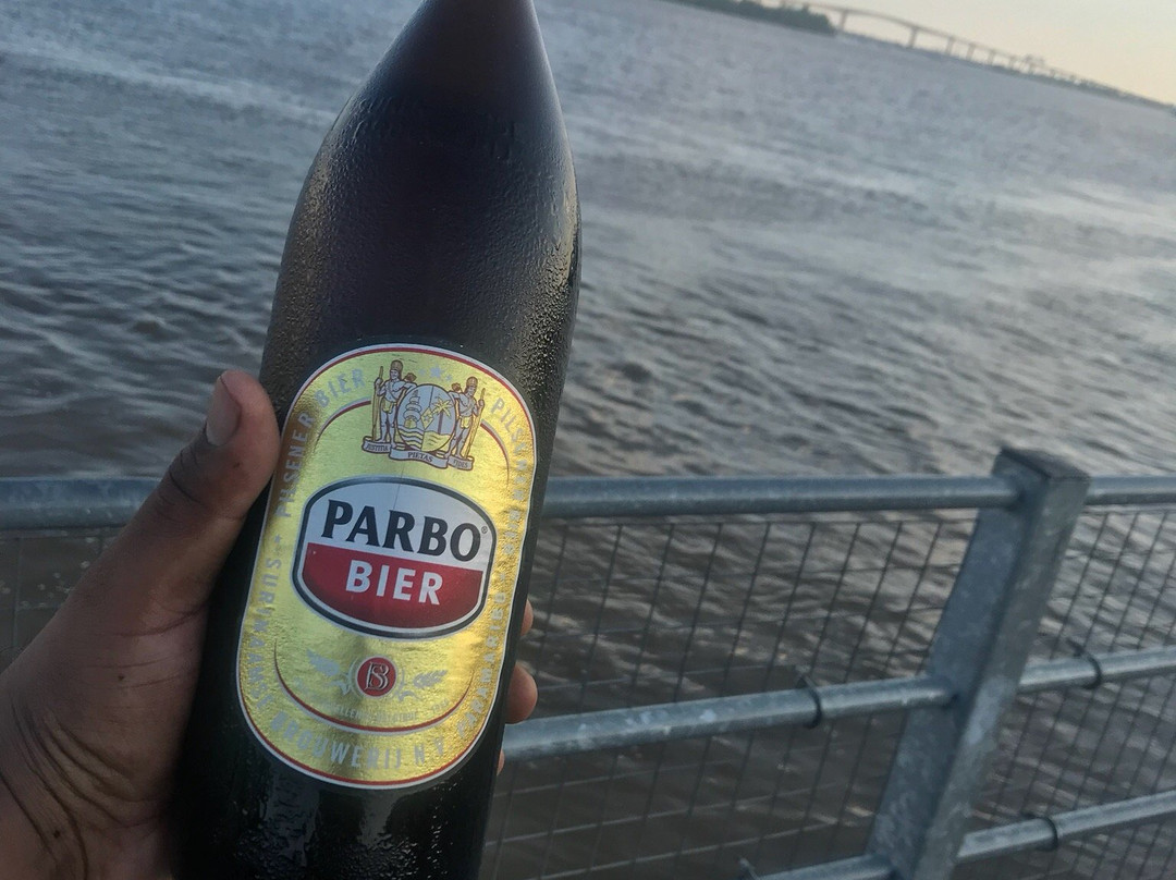 Waterkant (Riverside Boulevard)-帕拉马里博必去景点