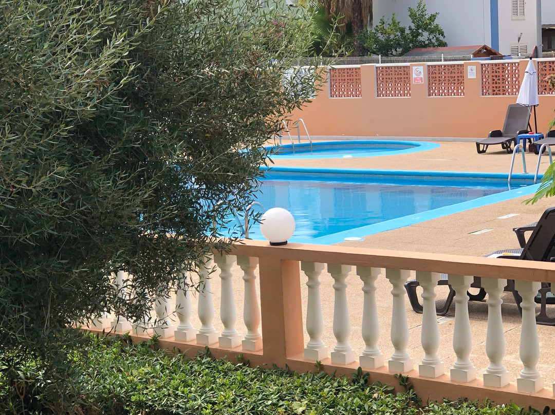 Hotel Estudios Tropicana主图